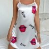 shein ثوب نوم ساتان مطبوع عليه حرف الأبجدية والشفاه للنساء، فستان نوم حريري، فستان نوم جميل للنوم 3