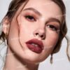 sheglam قلم تحديد الشفاه so lippy قلم تحديد الشفاه الكريمي غير اللامع misty rose ذو الصبغة العالية لا يتلاشى بسهولة، ناعم كالحرير، لون غير لامع، مكياج الشفاه، حفلة عيد الميلاد ، قلم تحديد الشفاه روج محدد قوس شفايف علامة تجارية جمال مكياج ميكب مستحضرات تجم 17