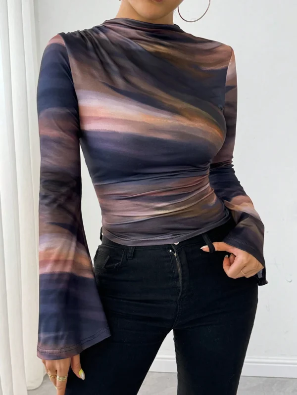 selianne تي شيرت طباعة صبغ التعادل، طوق مطوي غير متماثل، أكمام متسعة، تيشيرت جرافيك للنساء 6