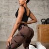 shein sports سروال رياضي بخصر عالي مرن مزخرف بطباعة التيه دايي، مناسب للرياضة كاليوغا 9