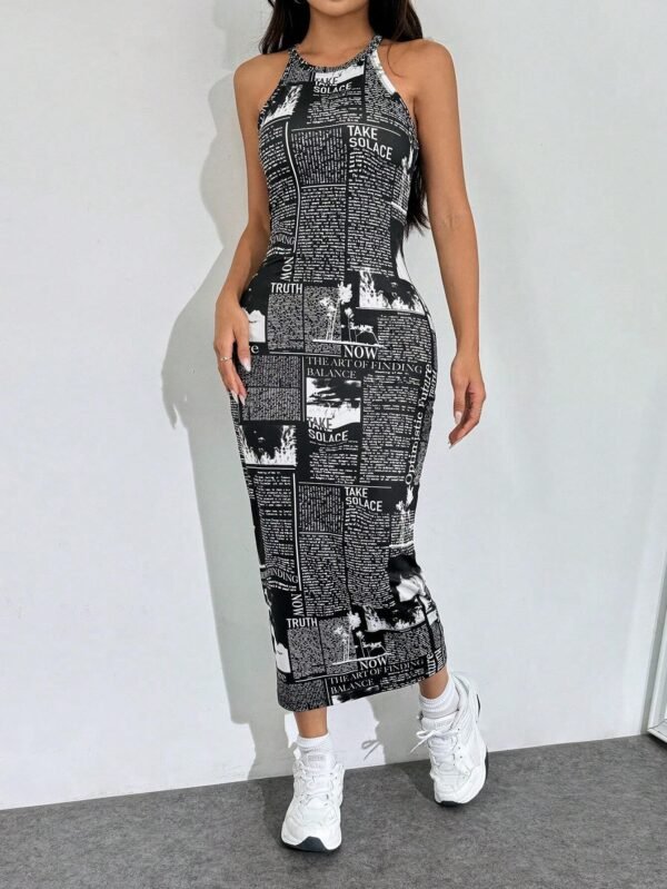 shein ezwear فستان بدون أكمام بطبعة الجريدة 6