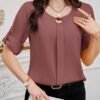 shein clasi بلوزة نسائية بياقة دائرية وأكمام قصيرة وأزرار أمامية سادة، بسيطة وكاجوال للارتداء اليومي 12