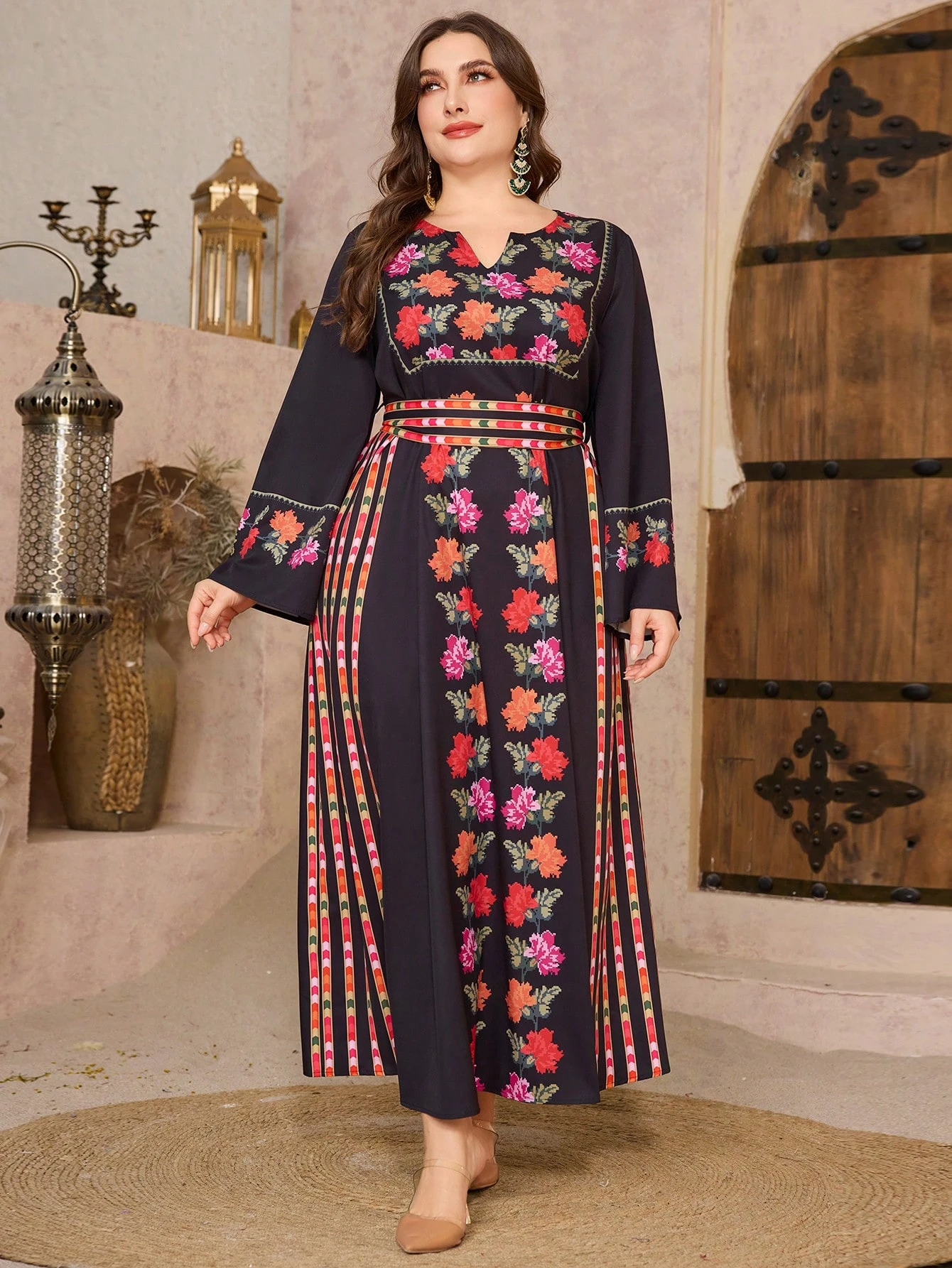 al najma فستان بوهو أنيق للمرأة ذو رقبة على شكل حرف v مطبوع بطبعات الأزهار, أكمام كرارة, خصر مربوط , مقاسات كبيرة محتشم 4