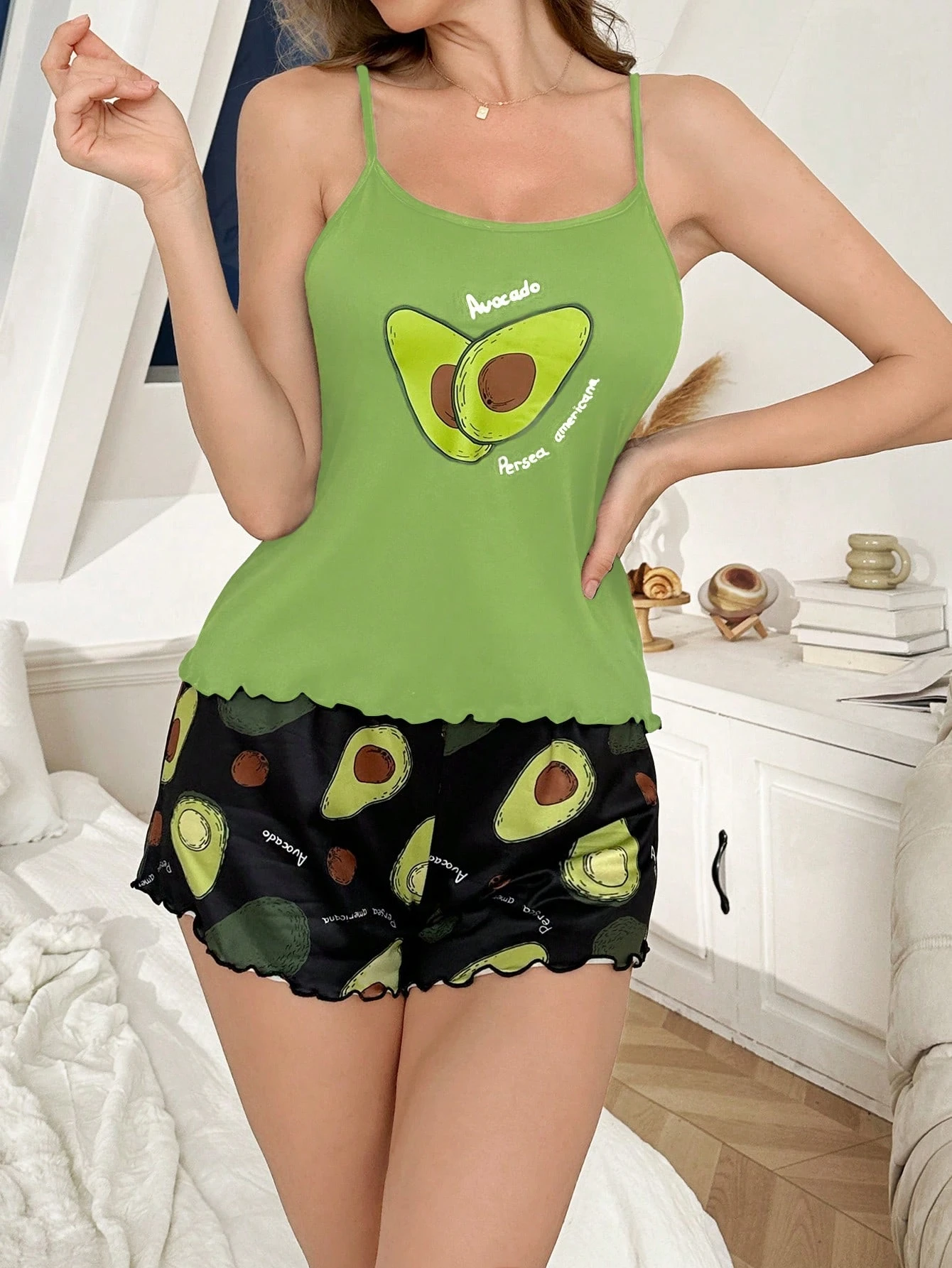 shein طقم ملابس نوم كاجوال للنساء بطبعة الأفوكادو 5