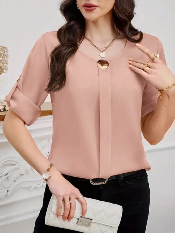 shein clasi بلوزة نسائية بياقة دائرية وأكمام قصيرة وأزرار أمامية سادة، بسيطة وكاجوال للارتداء اليومي 15