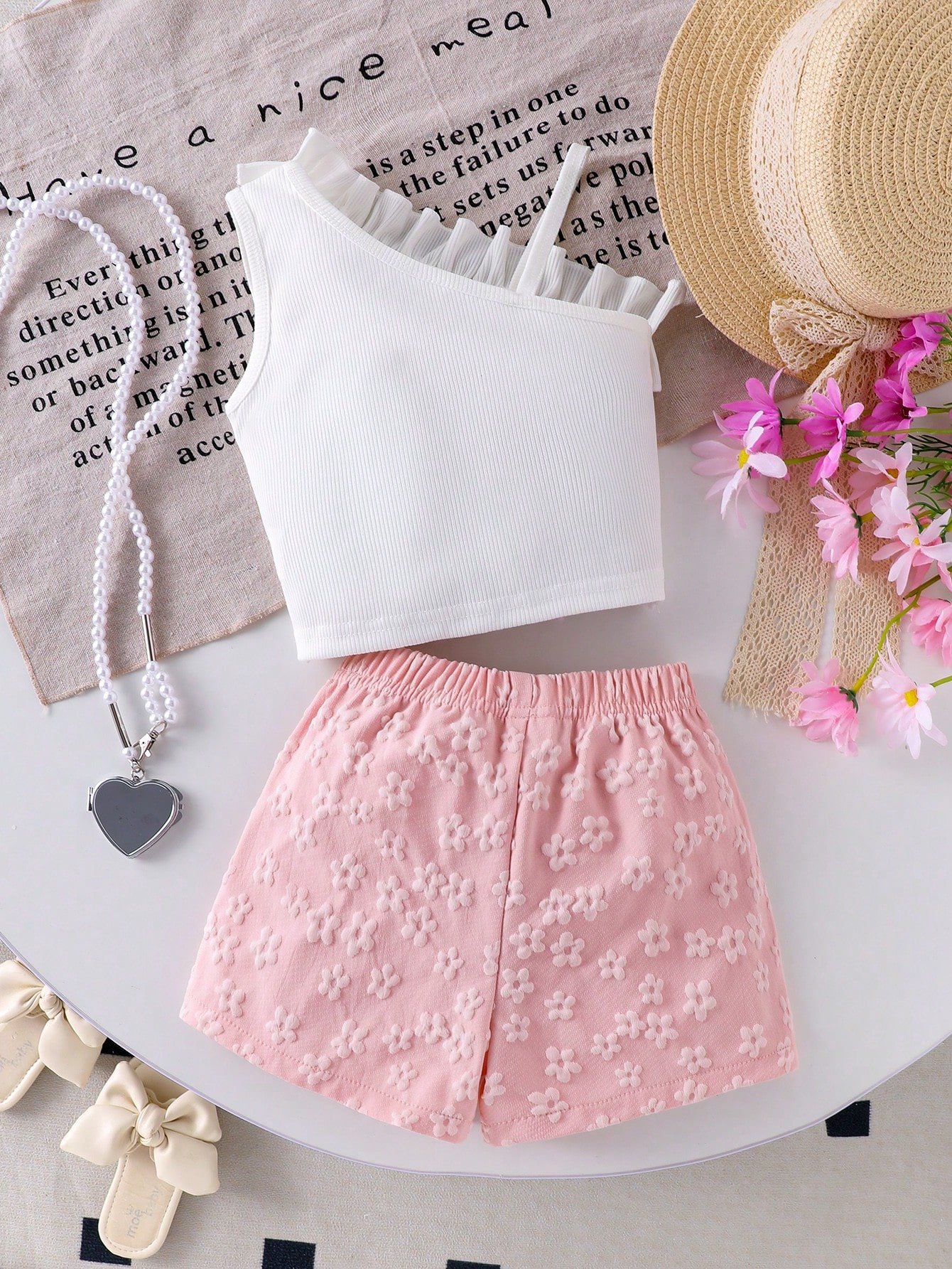 shein elladie kids ملابس صيفية كيوت للبنات الرضع من قطعتين، تتكون من ملابس علوية كتف واحد مزخرفة بالأزهار باللونين الوردي والأبيض، وشورت بخصر مطاطي، مناسبة لملابس عيد الميلاد 15