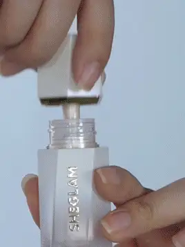 sheglam هايلايتر سائل glow bloom هايلايتر جل كريمي لامع بلمسة نهائية ندية يدوم طويلاً ومشرق وغير متكتل ومقاوم للماء وهايلايتر توهج مكياج وعيد الميلاد والشتاء وهدايا عام 2000 هايلايت هايلايتر علامة تجارية جمال مكياج ميكب مستحضرات تجميل للنساء الفتيات مثالي 4