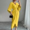 selianne فستان نسائي أنيق محبوك بمرونة عالية بأكمام خفاشية وياقة على شكل حرف v وتصميم ملتوي، متوسط الطول، ناعم، أصفر، صيفي للحفلات 13