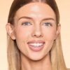 sheglam dew & done ملون خفيف للبشرة مع spf20 porcelain علامة تجارية جمال مكياج ميكب مستحضرات تجميل للنساء الفتيات مثالي لفصل الصيف الربيع مثالي ل y2k أزياء أنيقة عيد الأم هدية حفلة جاهز أفضل لون 45