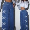 shein petite بنطلون جينز فضفاض كاجوال للنساء مع تفاصيل فيونكة shein petite بنطلون جينز فضفاض كاجوال للنساء مع تفاصيل فيونكة