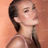 sheglam هايلايتر سائل glow bloom هايلايتر جل كريمي لامع بلمسة نهائية ندية يدوم طويلاً ومشرق وغير متكتل ومقاوم للماء وهايلايتر توهج مكياج وعيد الميلاد والشتاء وهدايا عام 2000 هايلايت هايلايتر علامة تجارية جمال مكياج ميكب مستحضرات تجميل للنساء الفتيات مثالي 6