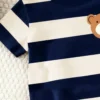 playful pals مجموعة ملابس طفل ولد مكونة من 2 قطعة: تي شيرت بياقة دائرية بأكمام قصيرة مزين بطباعة الدب والخطوط + شورت أزرق داكن، مناسبة للخروجات الصيفية 13
