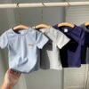 shein 4 قطع/مجموعة تيشيرت أساسي أحادي اللون بياقة طاقم وأكمام قصيرة للأطفال الرضع، مناسب للجنسين، قطن مريح وعملي للربيع/الصيف للاستخدام اليومي الداخلي والخارجي 13
