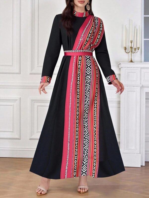 shein فستان نسائي بأكمام طويلة وياقة عالية بطبعات زهرية عتيقة وألوان متباينة بأسلوب عربي
