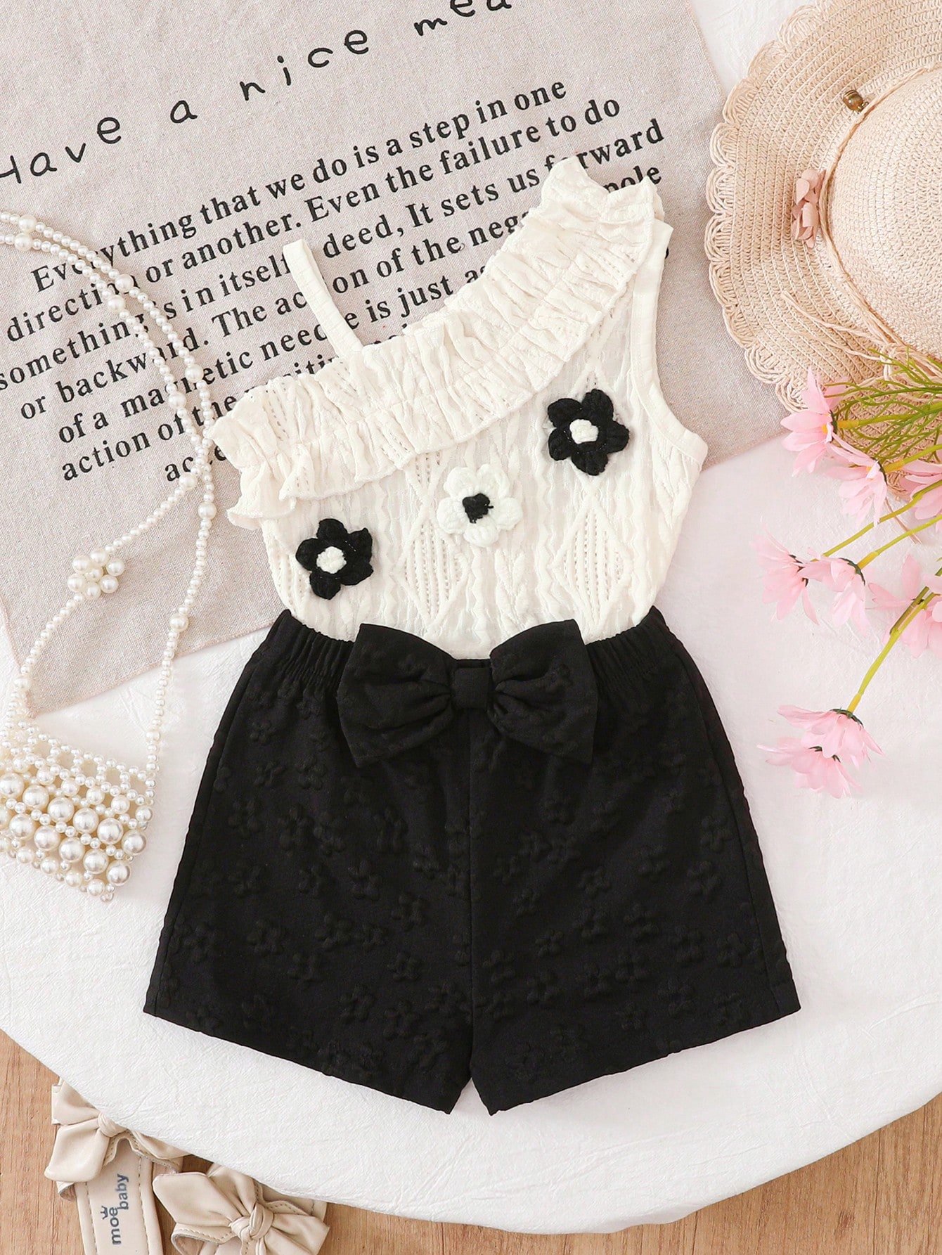 shein elladie kids ملابس صيفية كيوت للبنات الرضع من قطعتين، تتكون من ملابس علوية كتف واحد مزخرفة بالأزهار باللونين الوردي والأبيض، وشورت بخصر مطاطي، مناسبة لملابس عيد الميلاد shein elladie kids ملابس صيفية كيوت للبنات الرضع من قطعتين، تتكون من ملابس علوية كتف واحد مزخرفة بالأزهار باللونين الوردي والأبيض، وشورت بخصر مطاطي، مناسبة لملابس عيد الميلاد