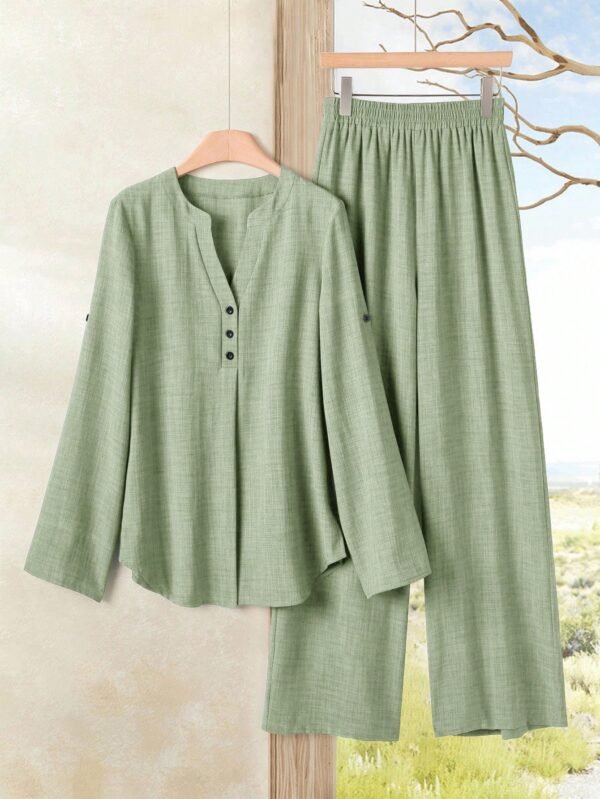 shein lune بدلة كاجوال للنساء تتكون من قميص بياقة على شكل حرف v وأكمام مكسرة، وبنطال ذو ساق واسعة 25
