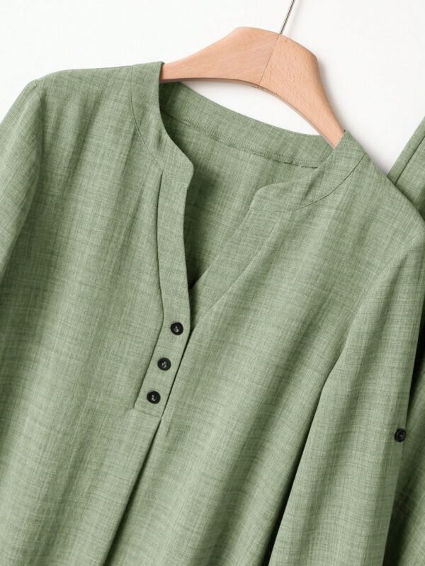 shein lune بدلة كاجوال للنساء تتكون من قميص بياقة على شكل حرف v وأكمام مكسرة، وبنطال ذو ساق واسعة 26
