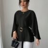 selianne بلوزة نسائية ذات أكمام خفافيش وياقة دائرية على الطريقة الفرنسية، لها ربطة بالخصر، ذات لون أحمر براق، لفصلي الربيع والصيف