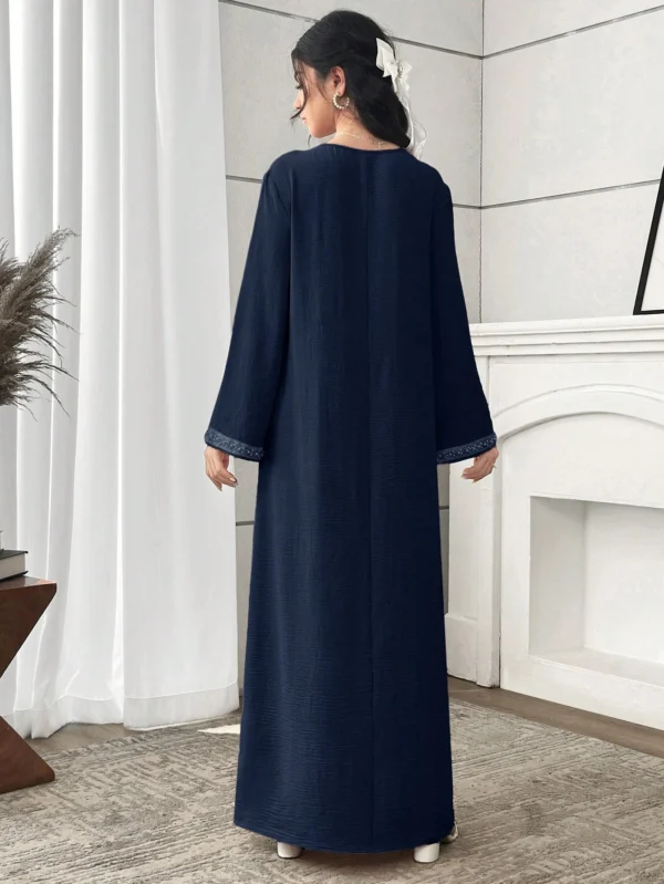 shein فستان ماكسي أزرق داكن أنيق للمراهقات، بأكمام طويلة وياقة على شكل v، مزين بشريط ذهبي وطبعات فراشات، فستان ماكسي فضفاض بياقة على شكل v على الطراز العربي، فستان للبنات للربيع والخريف للاستخدام اليومي، فستان جلابية ماكسي عربي 2