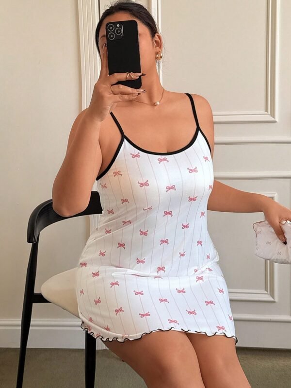 shein قميص نوم بربطة عنق وطباعة مخططة مقاس كبير 3