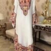 lyxana عباءة أنيقة بطبعات زهرية مركزة على الطراز الشرق أوسطي للنساء
