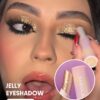 sheglam عصا ظلال العيون الكريستالية متعددة الاستخدامات بلون فضي لامع لامع يدوم طويلاً وذو صبغة عالية علامة تجارية جمال مكياج ميكب مستحضرات تجميل للنساء الفتيات مثالي لفصل الصيف الربيع مثالي ل y2k أزياء أنيقة عيد الأم هدية حفلة جاهز أفضل لون 1