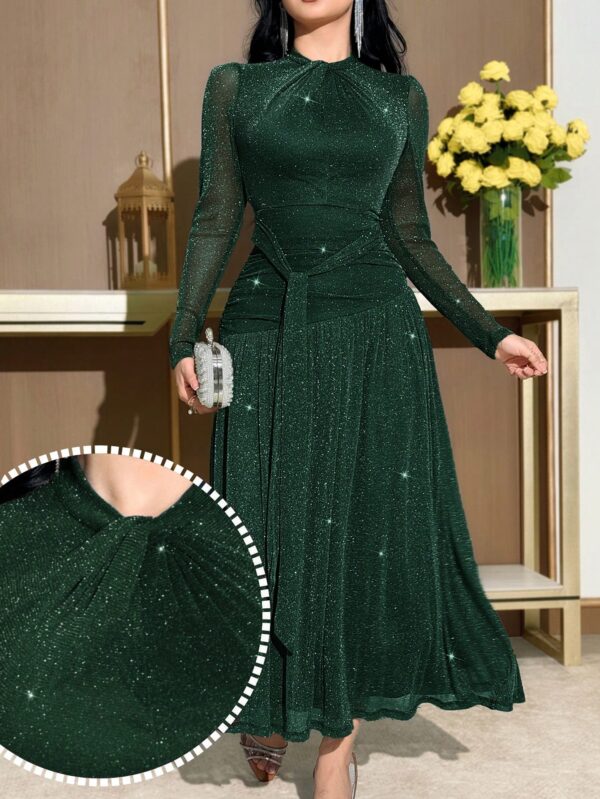modelyn فستان نسائي بياقة عالية وأكمام طويلة، مزين بقطع شبكية على الخصر وطيات على الخصر، طول متوسط 7