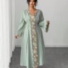 shein petite curve فستان طويل مزين بالدانتيل الأنيق، خريف/شتاء 9