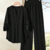 shein lune بدلة كاجوال للنساء تتكون من قميص بياقة على شكل حرف v وأكمام مكسرة، وبنطال ذو ساق واسعة shein lune بدلة كاجوال للنساء تتكون من قميص بياقة على شكل حرف v وأكمام مكسرة، وبنطال ذو ساق واسعة