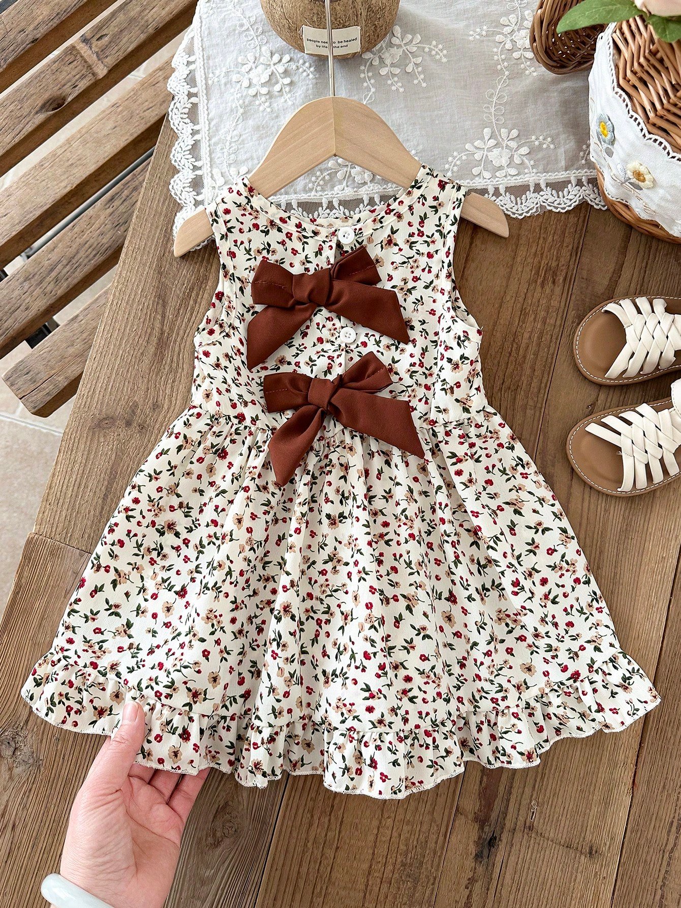 shein فستان للبنات من عمر 3 أشهر إلى 3 سنوات للخروج، قطعة واحدة بأسلوب كاجوال وجميل للارتداء اليومي في فصل الخريف، فستان كم قصير مزين بفيونكة بنية اللون 17