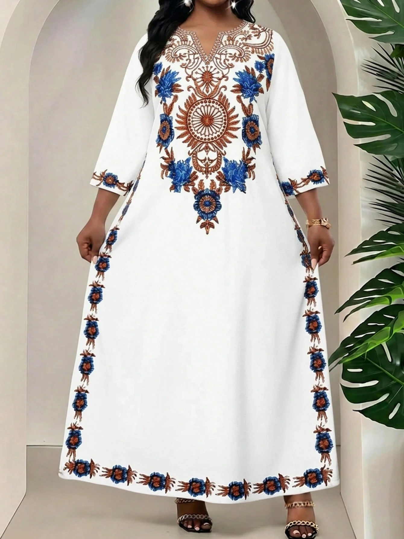 shein lady فستان كاجوال للعطلات مطبوع بالزهور مع فتحة في الرقبة مقاس كبير 6