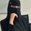 قطعة واحدة نقاب نسائي بلون أحادي مع فيونكة ذهبية مطبوعة بالزهور، وشاح رأس خفيف قابل للتنفس، أسود، للشاطئ والعطلات 1