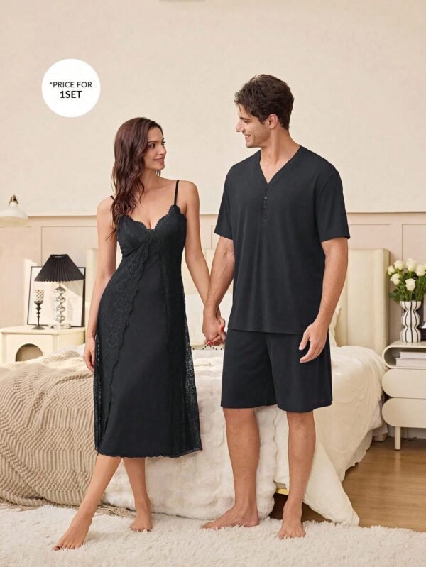shein بيجامة رجالية كاجوال بياقة على شكل حرف v وسحاب نصفي وأكمام قصيرة وشورت، بتصميم فضفاض بلون واحد للارتداء المنزلي