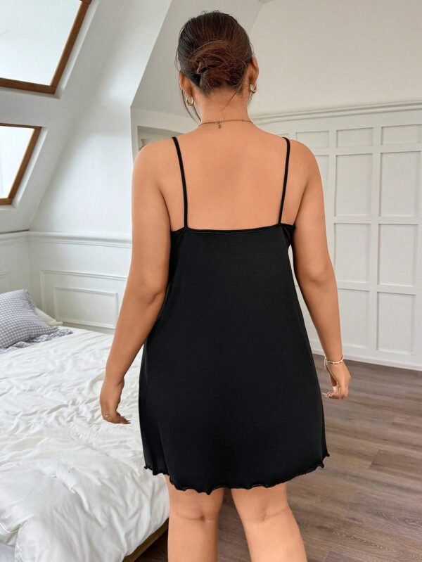 napfluff curve napfluff curve ثوب نوم كاجوال بدون أكمام مطبوع بحرف وقلب للنساء ذوات الحجم الكبير للاستخدام اليومي 2