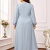 al najma فستان أنيق أزرق طويل الأكمام مع تطريز على الرقبة المربعة مقاس كبير 2