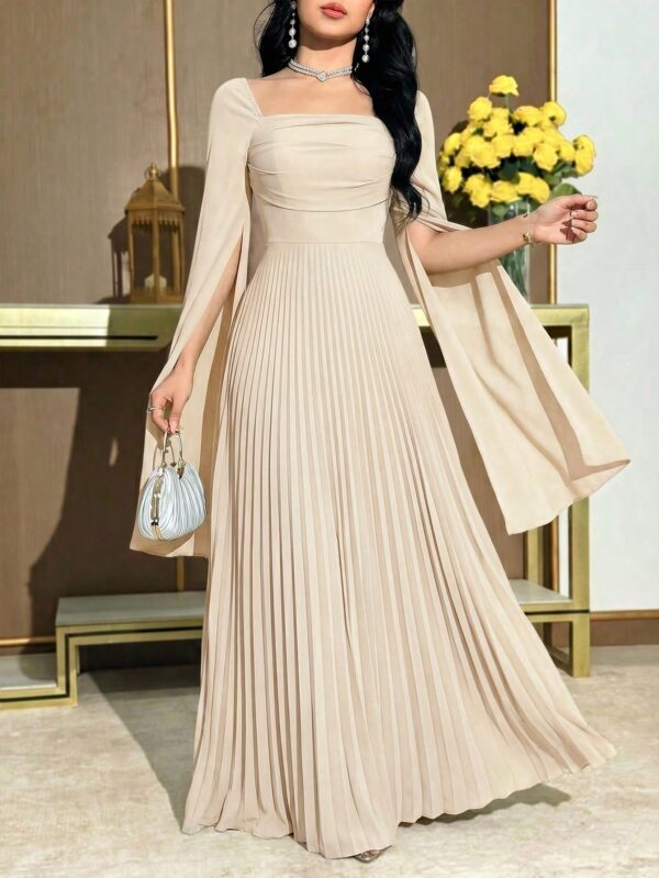 modelyn فستان أنيق بأكمام طويلة مطوي بياقة مربعة وتصميم لون سادة مع شق modelyn فستان أنيق بأكمام طويلة مطوي بياقة مربعة وتصميم لون سادة مع شق