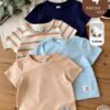 shein 4 قطع/مجموعة تيشيرت أساسي أحادي اللون بياقة طاقم وأكمام قصيرة للأطفال الرضع، مناسب للجنسين، قطن مريح وعملي للربيع/الصيف للاستخدام اليومي الداخلي والخارجي 5