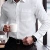 manfinity mode قميص أبيض أنيق بأكمام طويلة للارتداء الرسمي أو المكتبي مع ياقة قميص، قمصان عمل، قمصان عمل كاجوال للرجال، الخريف، الحفل 11