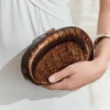 shecarry حقيبة كلاتش سهرة فاخرة بتصميم خاص، من الأكريليك بلون سادة مع رأس زهرة معدني، حقيبة يد ضغط 6