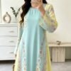 shein najma فستان ربيعي أنيق بأكمام طويلة وياقة دائرية، بطبعات رقمية أنيقة من الزهور والنباتات والأشكال الهندسية، بطراز عربي 6